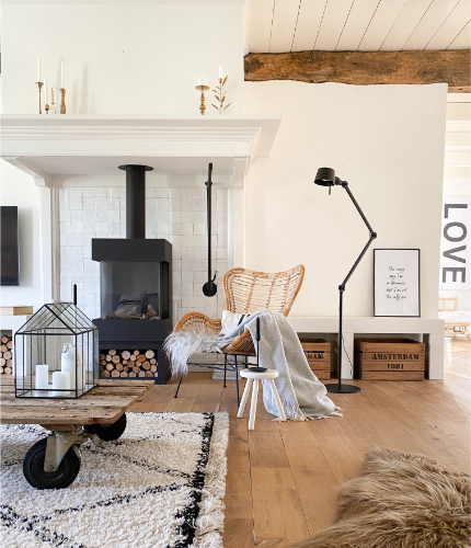 Oude schouw met gashaard boerderij Drenthe